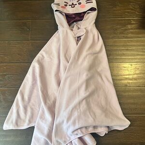 Pusheen Vampire wearable blanket/cape with tag. Was a pusheen box exclusive